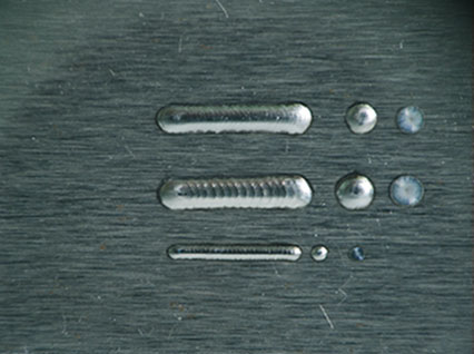 <a href='http://www.fldcnc.com/product/3.htm' class='text_a'>模具激光焊機</a>修復鏡面模具效果